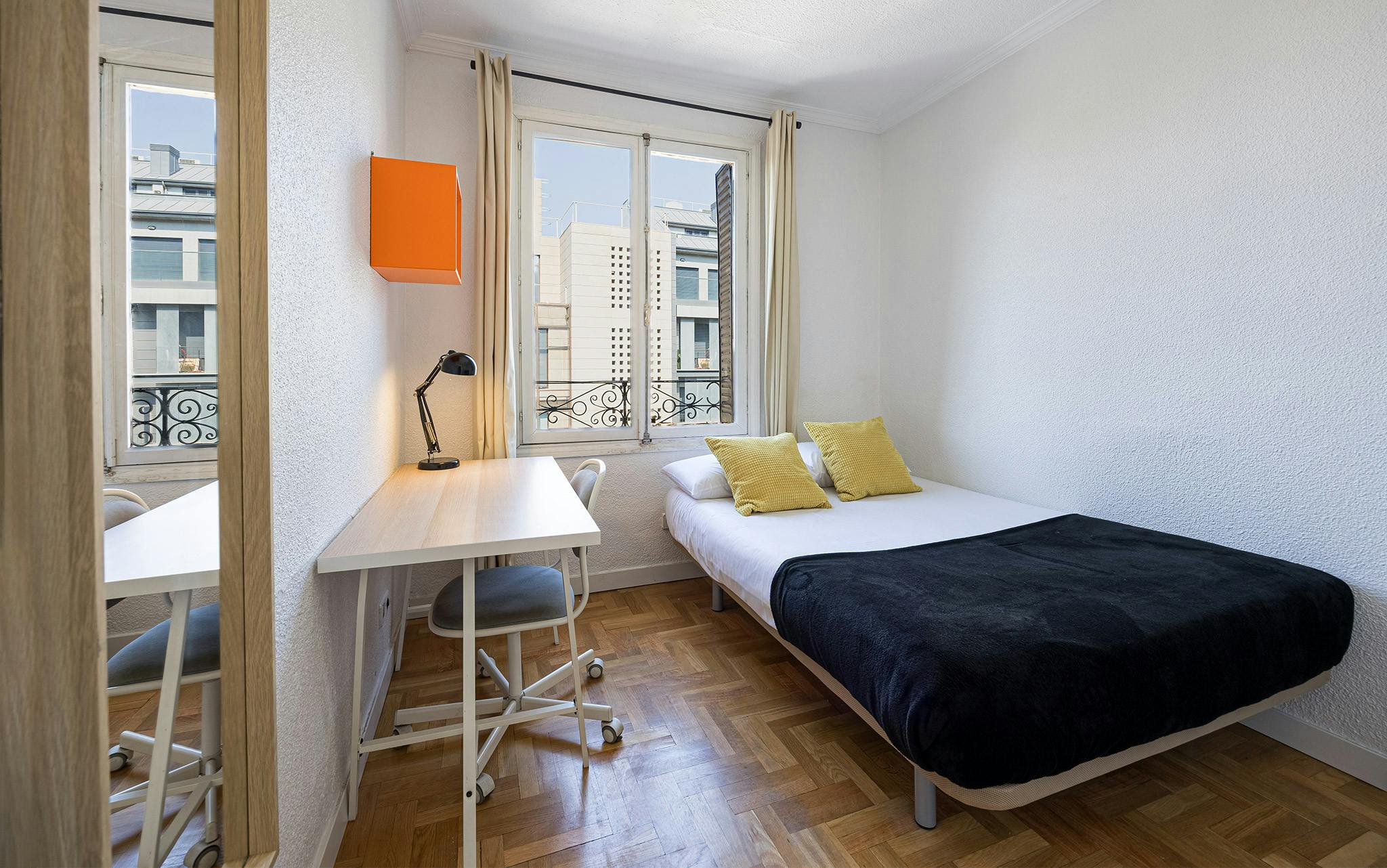 Calle de Alberto Aguilera, Madrid preview