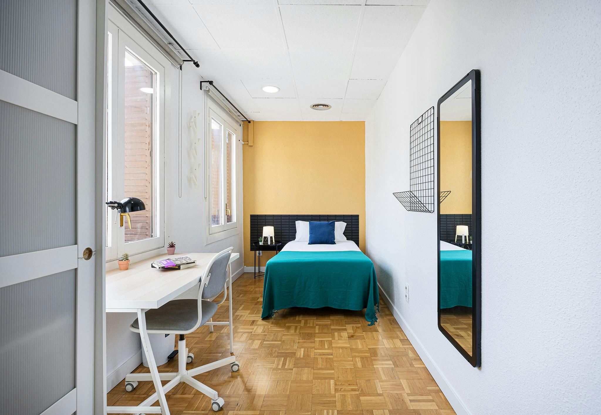 Calle de Alberto Aguilera, Madrid preview