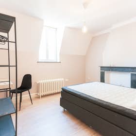 Private room for rent for €865 per month in Brussels, Rue de Livourne
