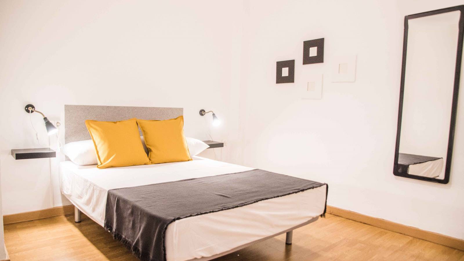 Private room for rent for €500 per month in Valencia, Calle Castellón
