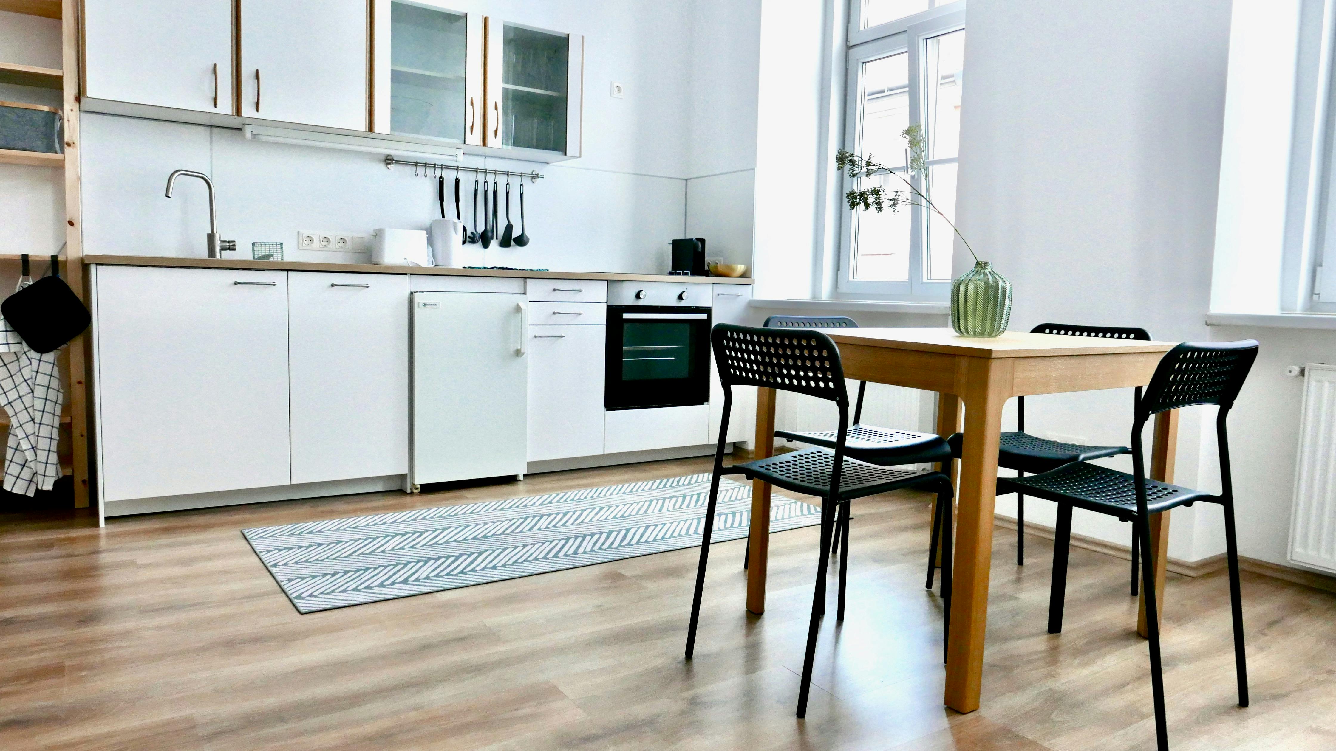 Aegidigasse, Vienna preview