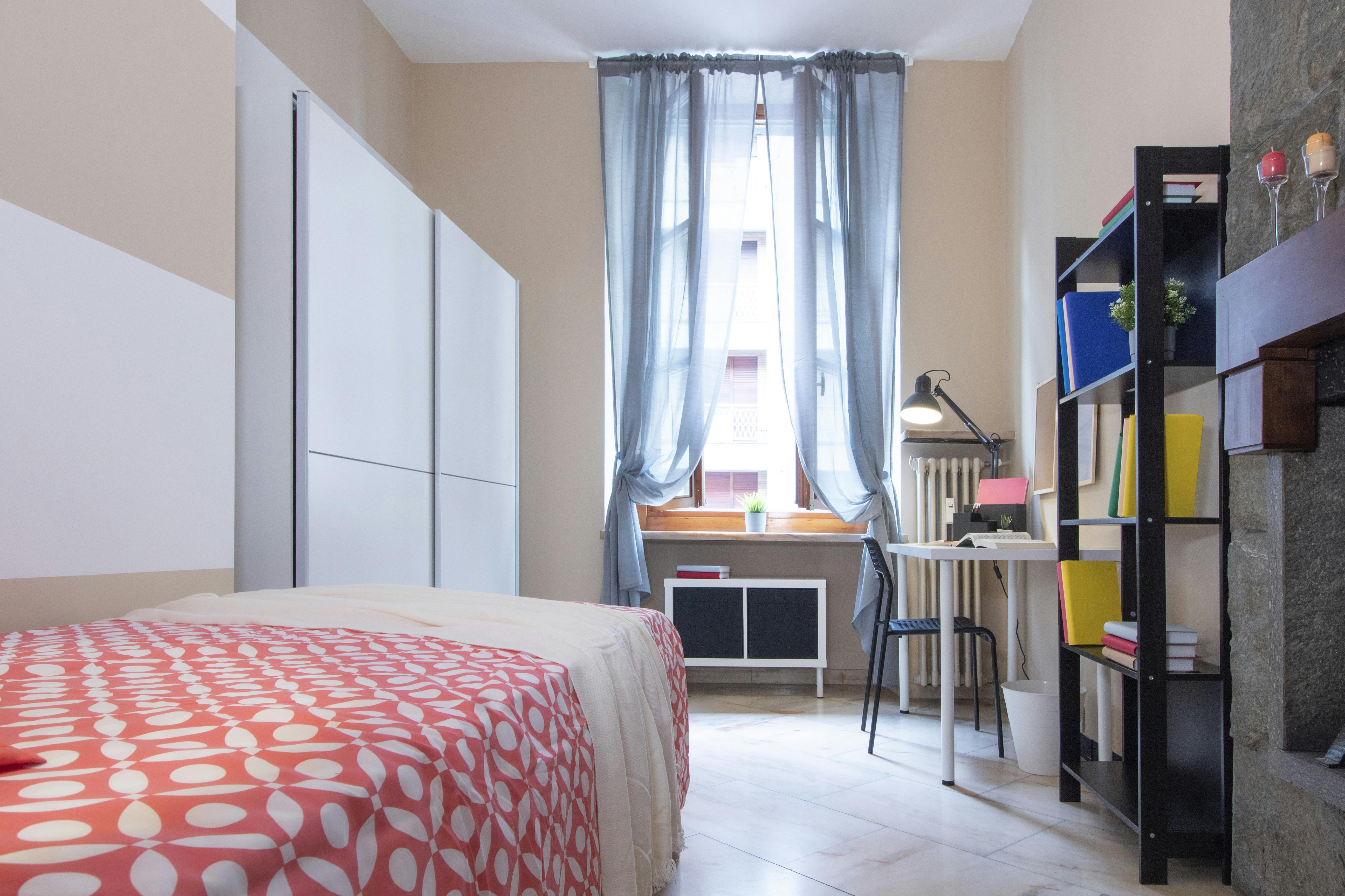 Отдельная комната сдается в аренду за 530 € в месяц в Turin, Via Principi d'Acaja