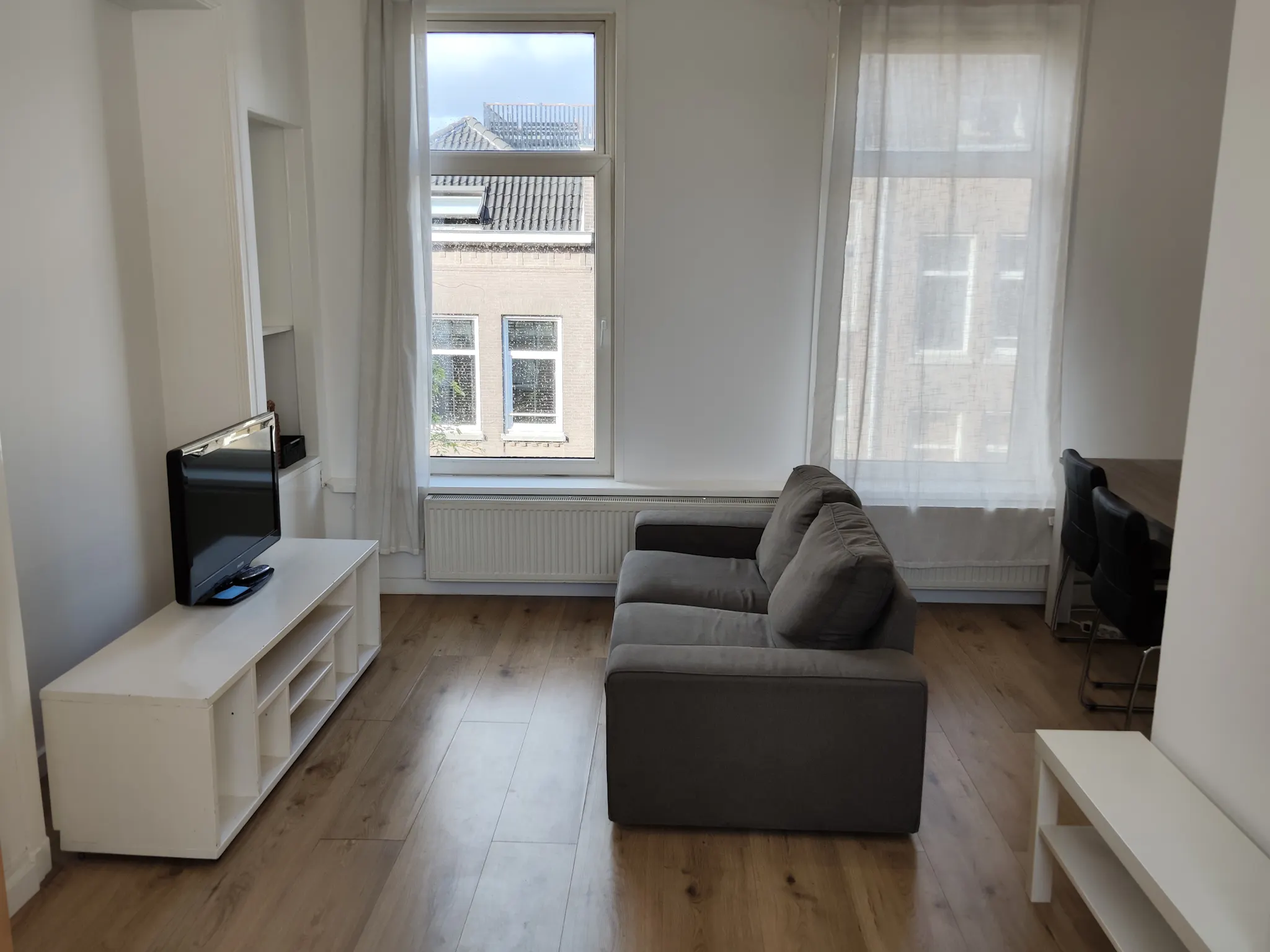 1-Bedroom Apartment in Witte van Haemstedestraat, Rotterdam (906264) ROOM 1