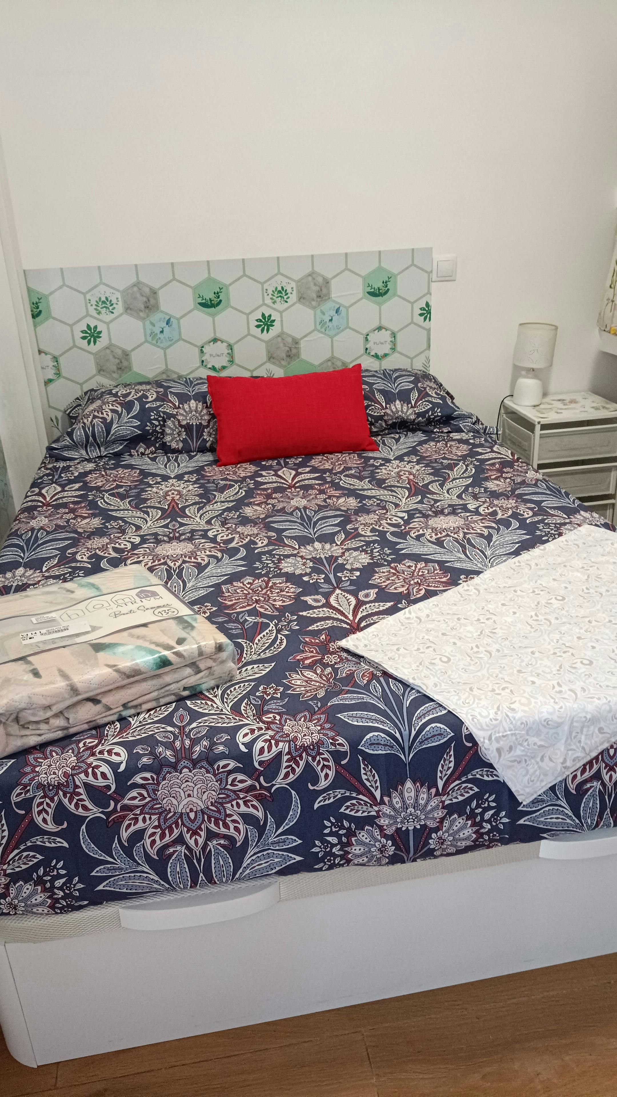 Calle Virgen de la Alegría, Madrid Madrid