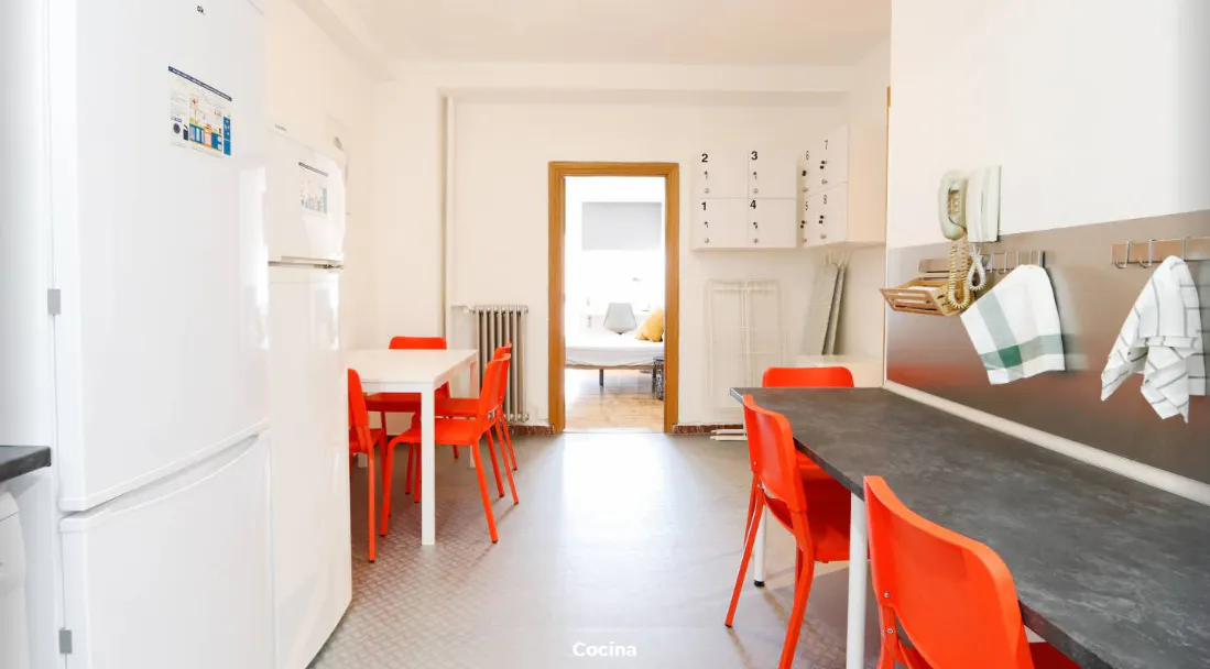 Private room in Calle del Rosario, Madrid (906735) ROOM 2