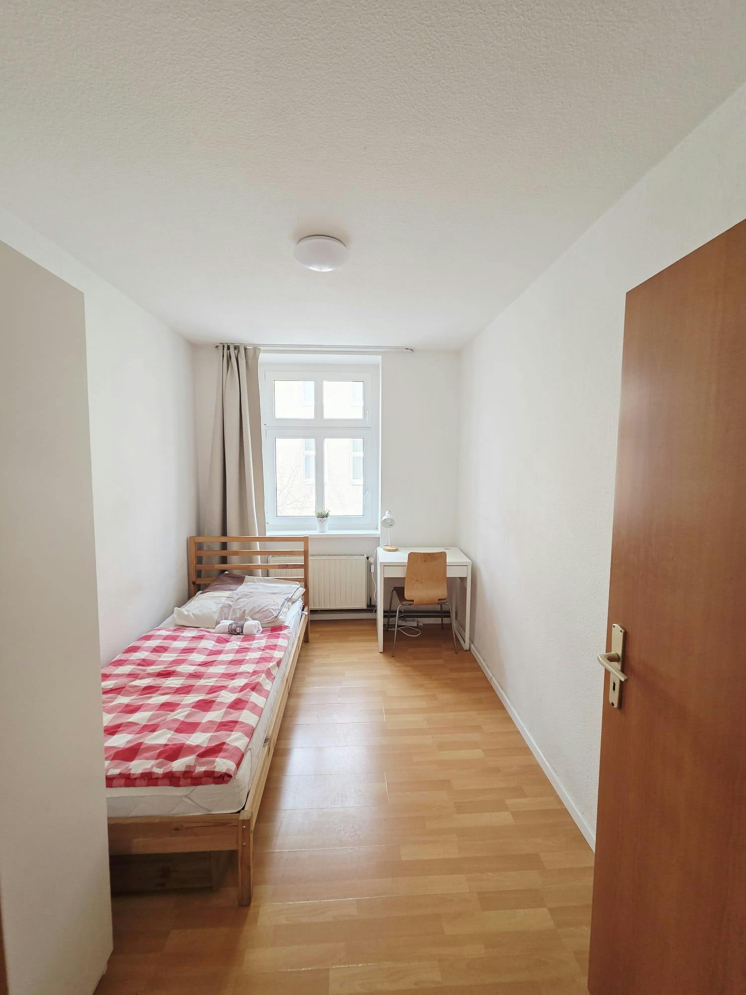 Private room for rent for €575 per month in Berlin, Kurze Straße
