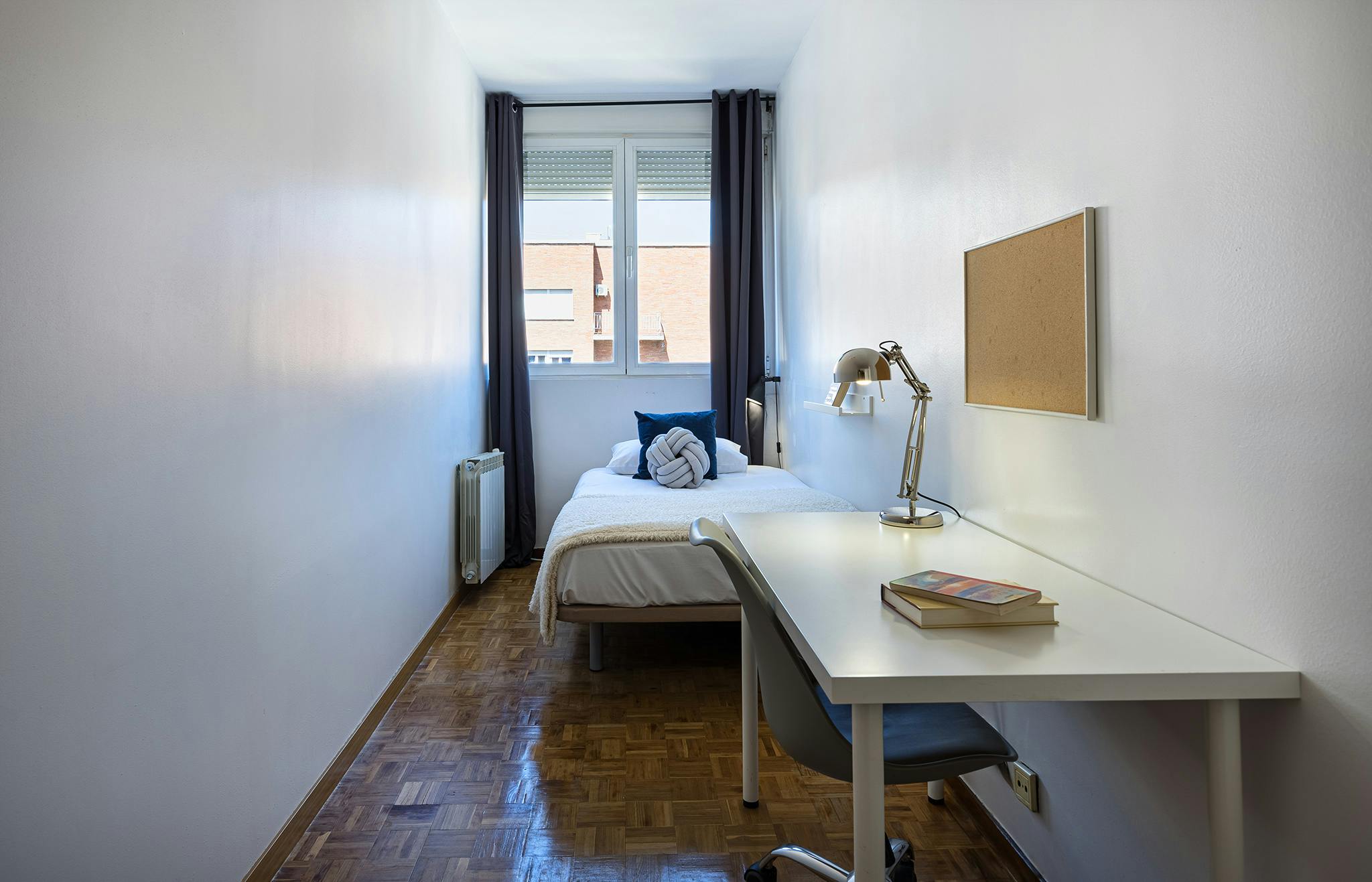 Habitación privada en alquiler por 650 € al mes en Madrid, Calle de Mauricio Legendre