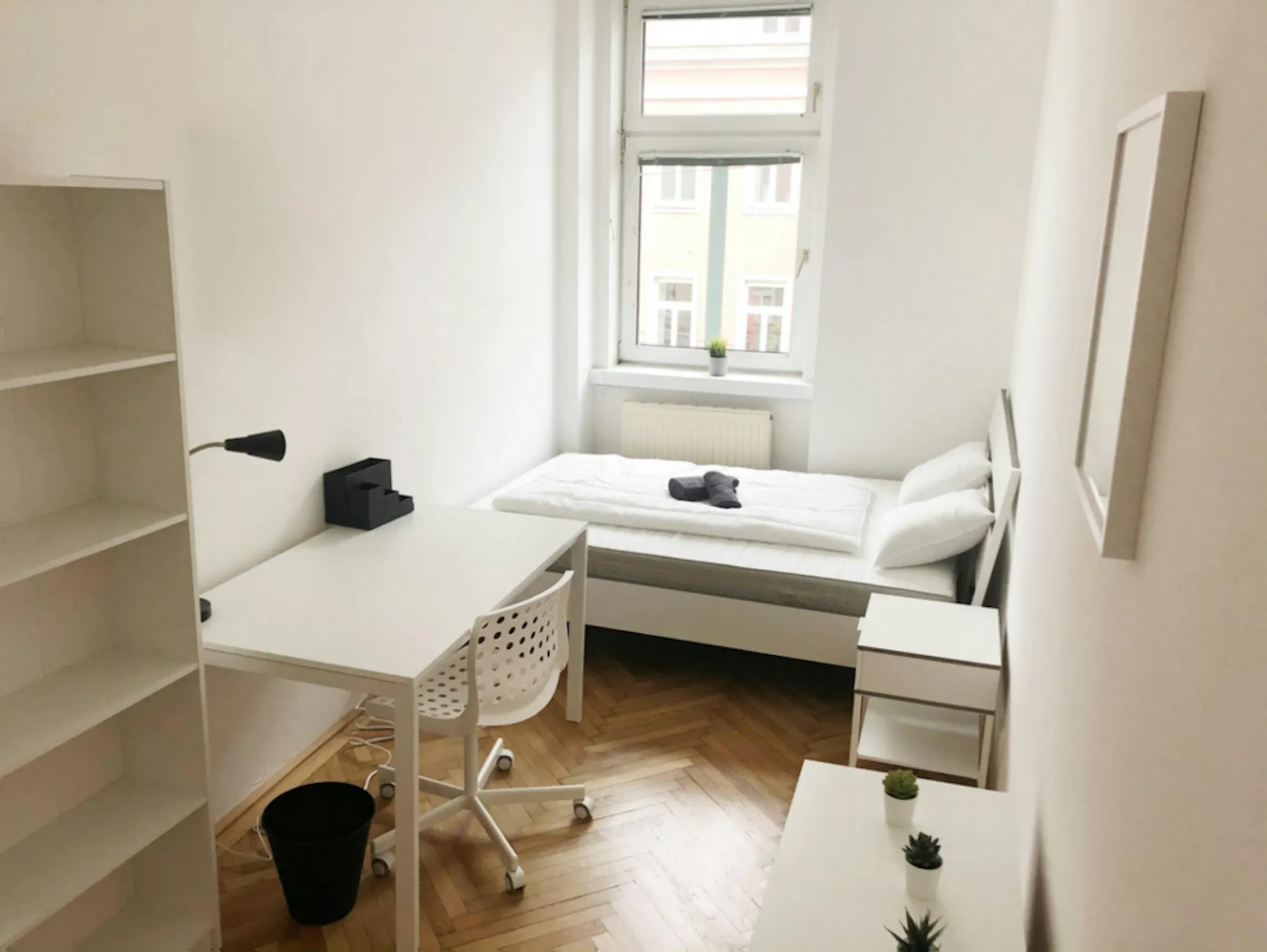 Laxenburger Straße, Vienna preview
