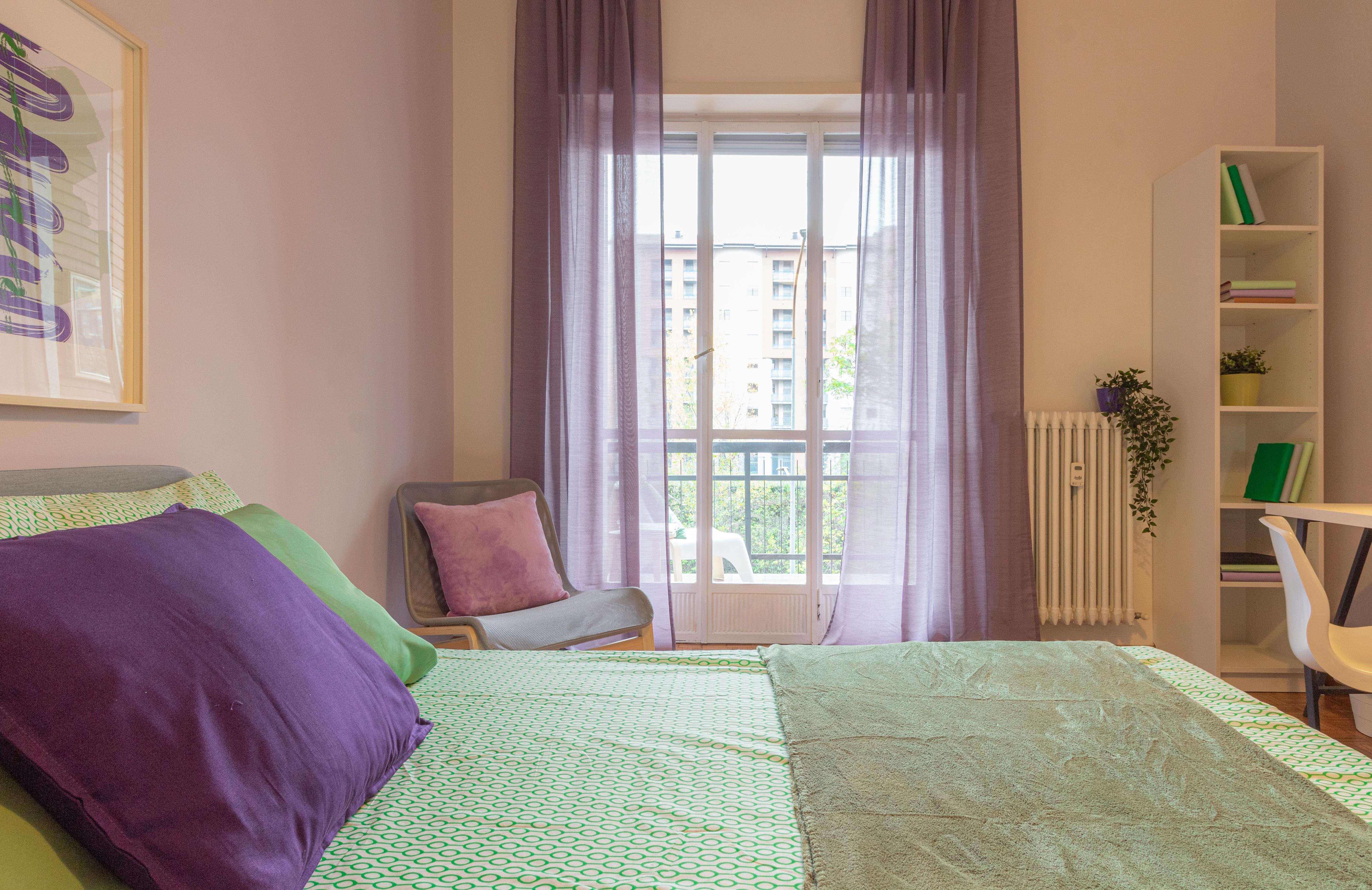 Private room in Lungo Dora Napoli, Turin (943008) room image 1