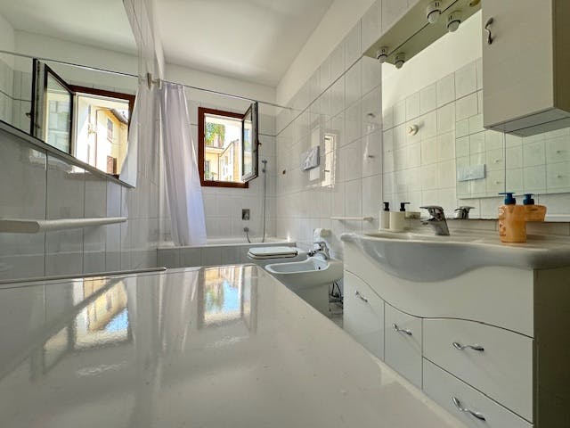 Apartment Milan, 2 beds, 65m² — photo 28