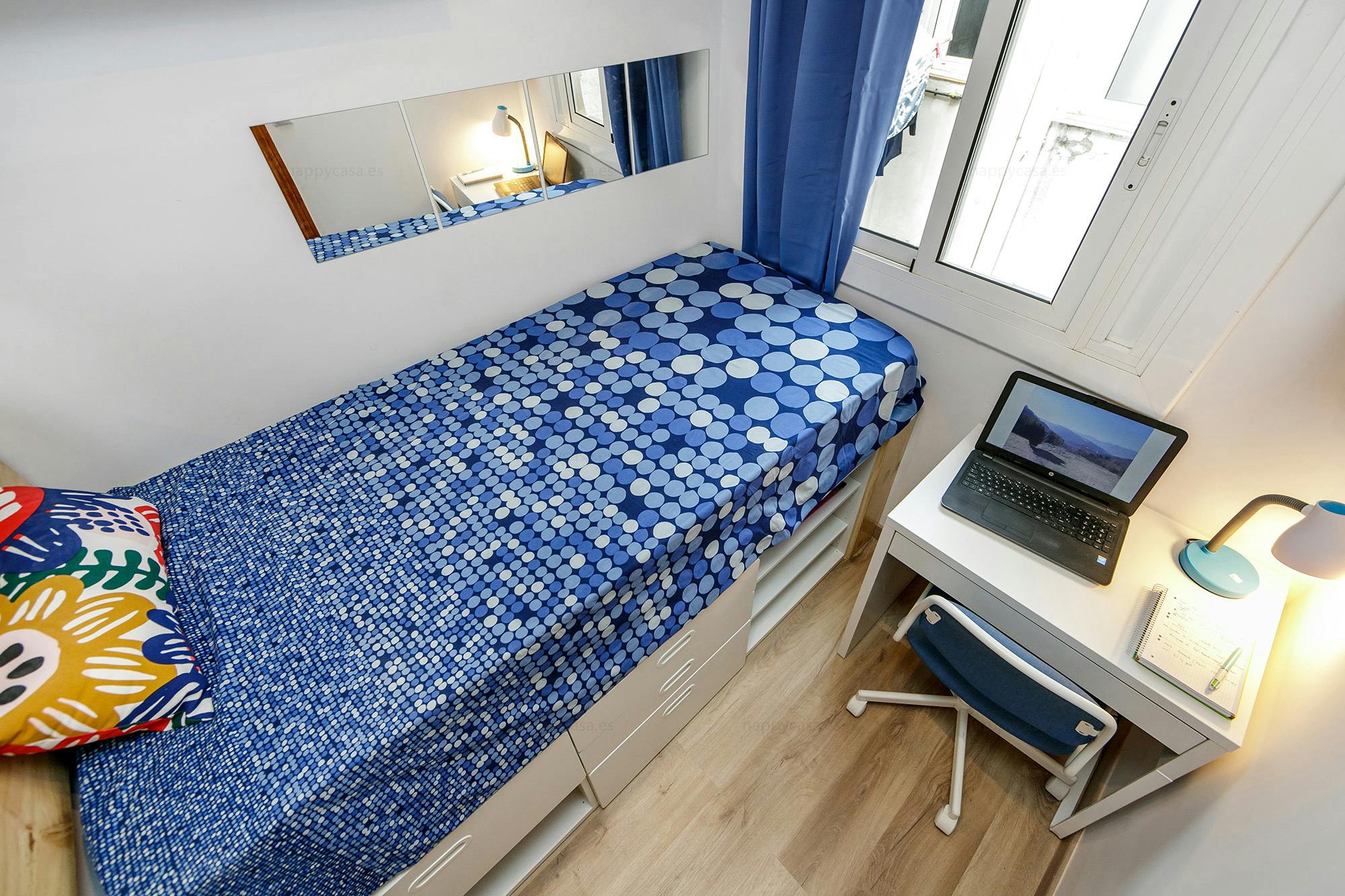 preview gallery tile