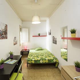 Private room for rent for €555 per month in Barcelona, Avinguda de la República Argentina