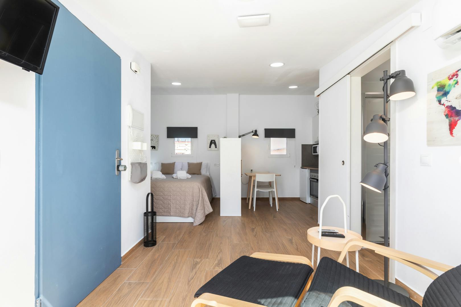 Studio à louer pour 1 050 €/mois à Valencia, Calle Ribera