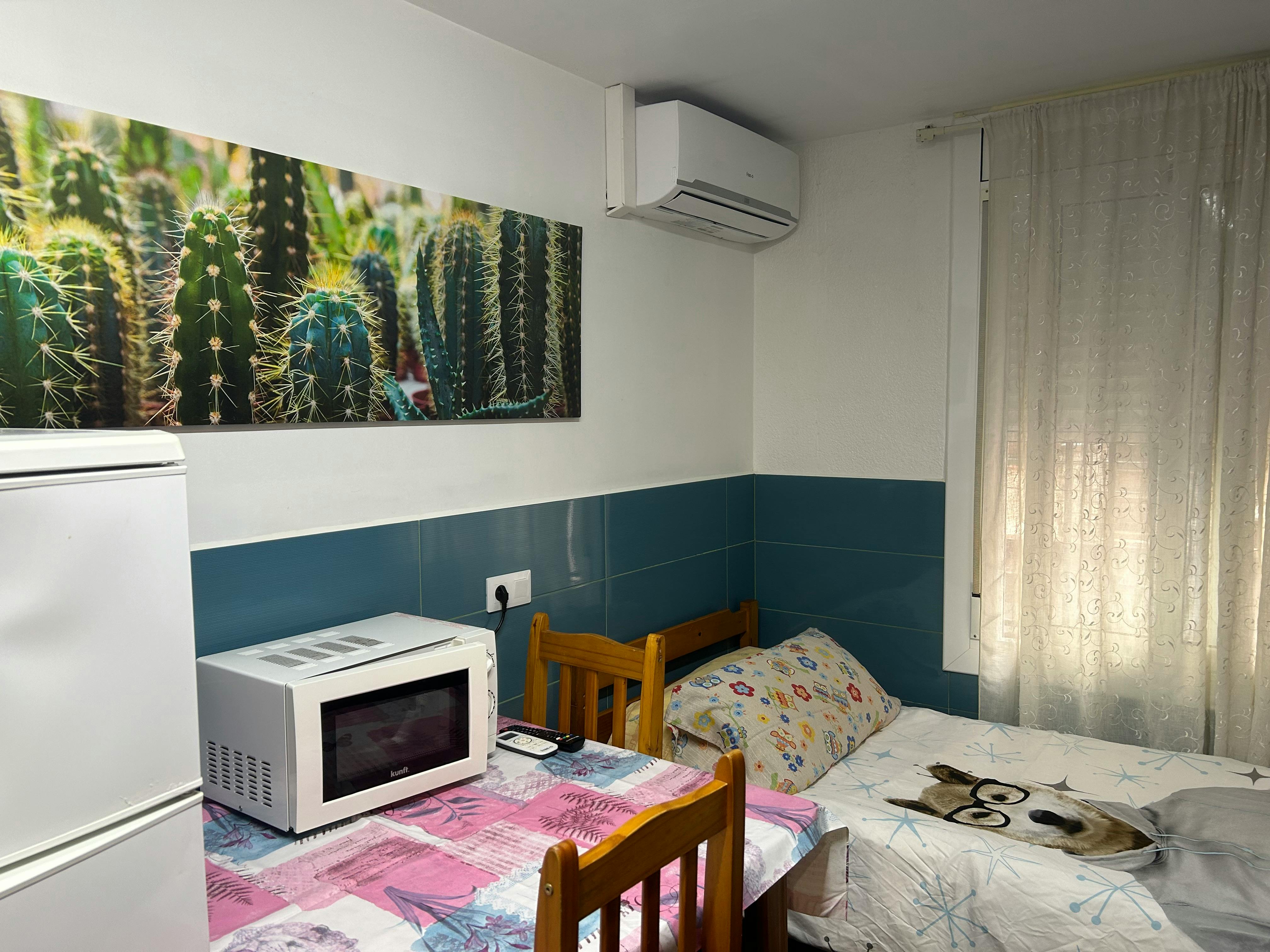 Apartamento en alquiler por 850 € al mes en Barcelona, Carrer de Sants