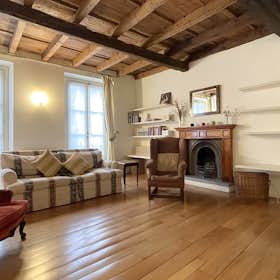 Apartment for rent for €2,000 per month in Milan, Via Gian Giacomo Mora