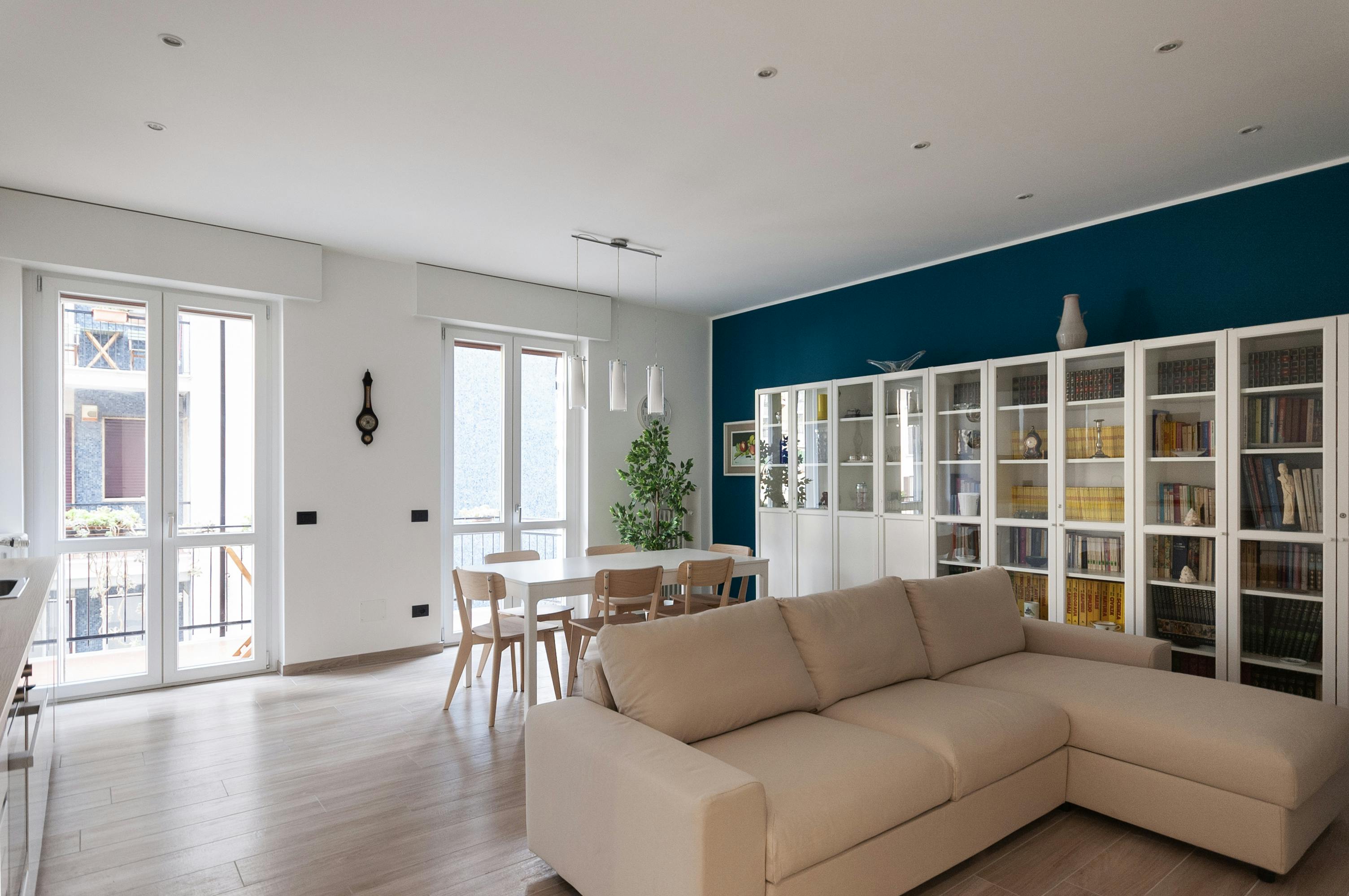 Via Savona, Milan preview