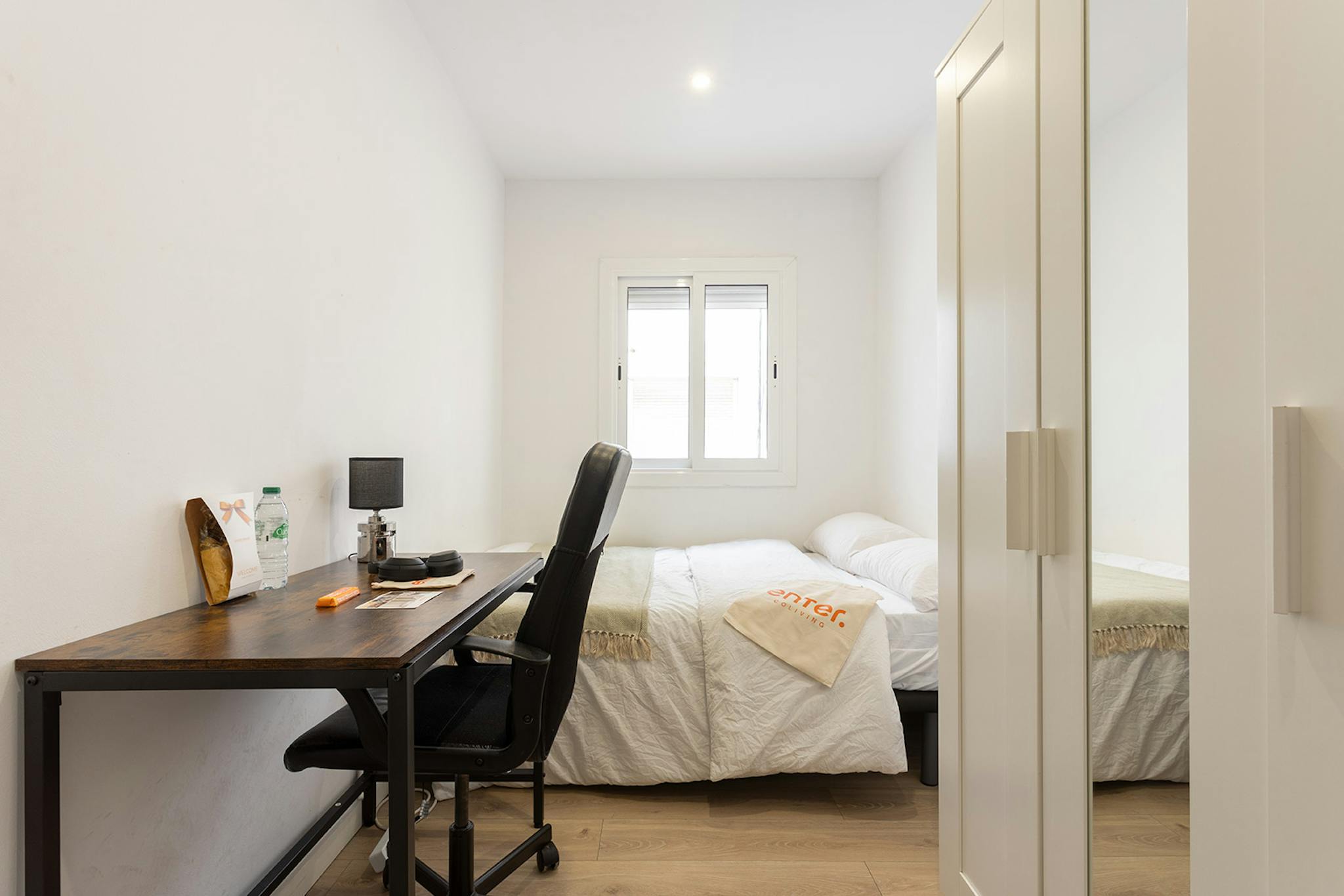 Carrer de Rocafort, Barcelona preview