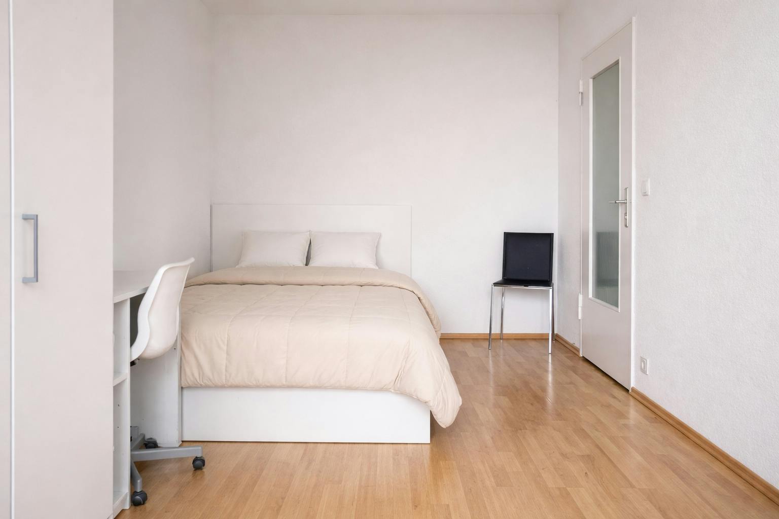 Private room for rent for €790 per month in Berlin, Bismarckstraße