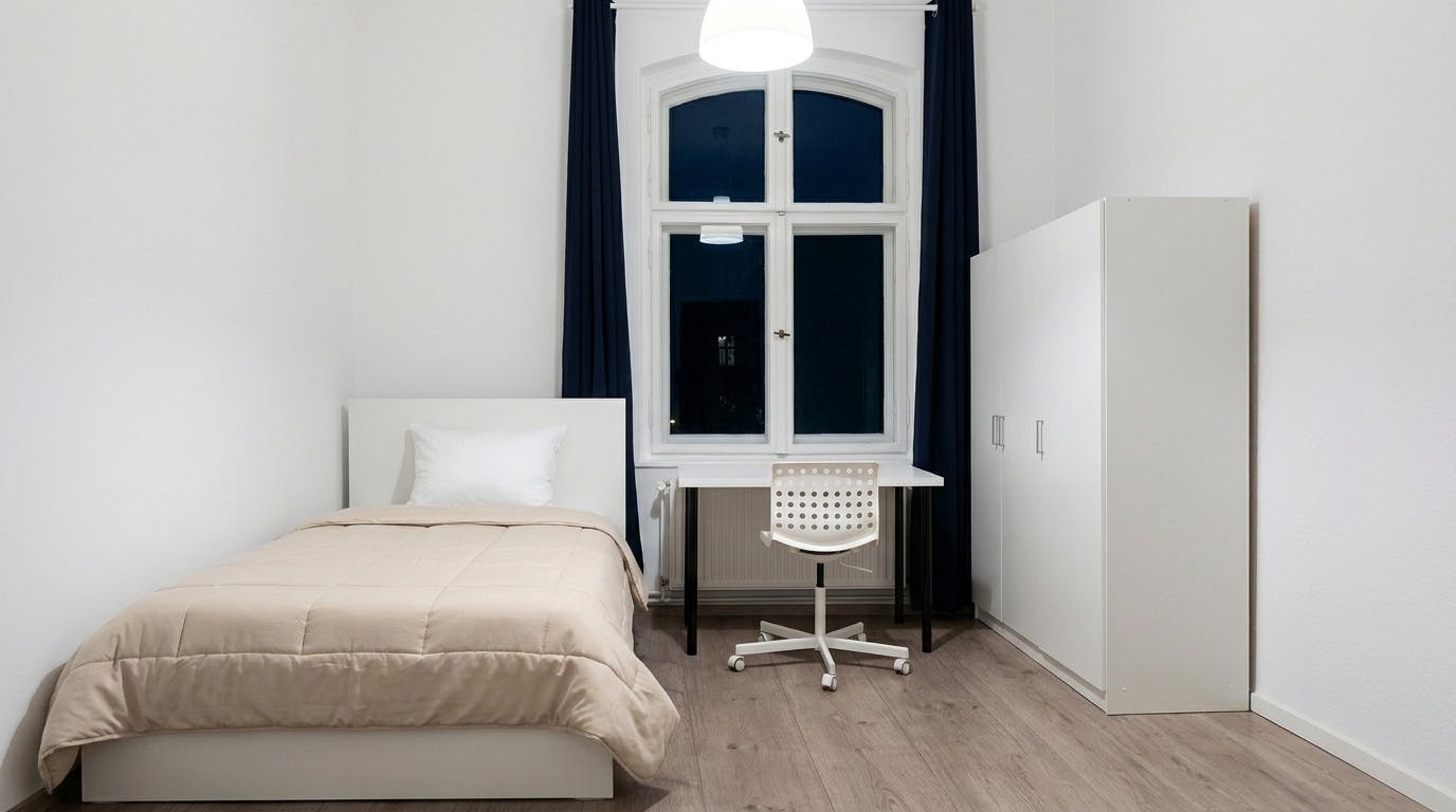 Private room for rent for €740 per month in Potsdam, Karl-Marx-Straße
