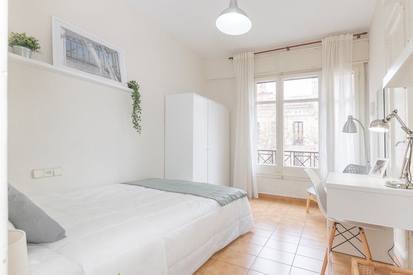 Private room for rent for €675 per month in Barcelona, Carrer de Mallorca